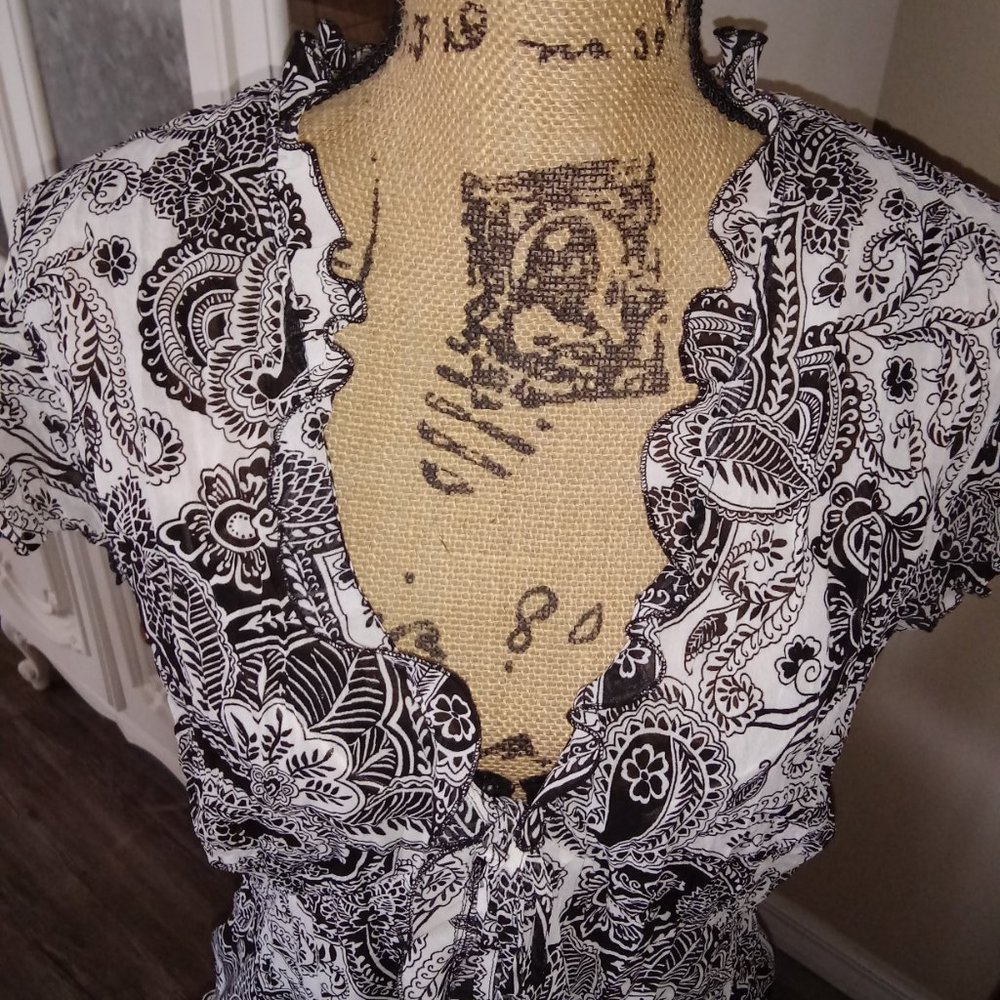 Studio 1940 Black and White Blouse - Picture 2 of 6